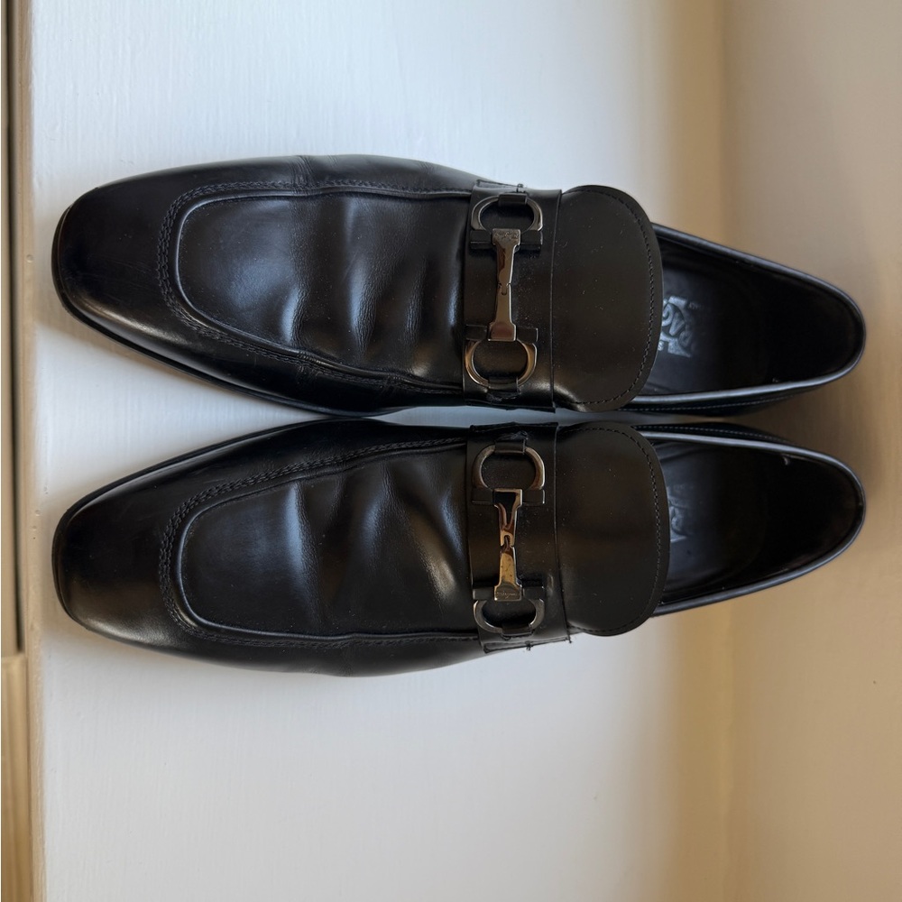 Men’s Ferragamo bit loafers - excellent condition